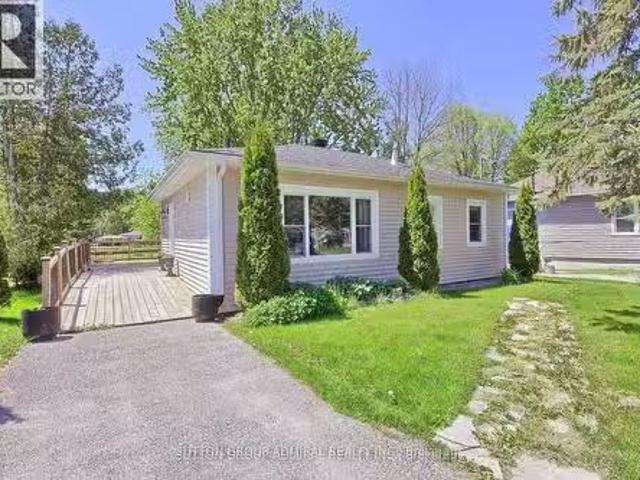 House for sale in Pefferlaw