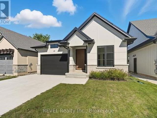 House for sale in Niagara, Ontario