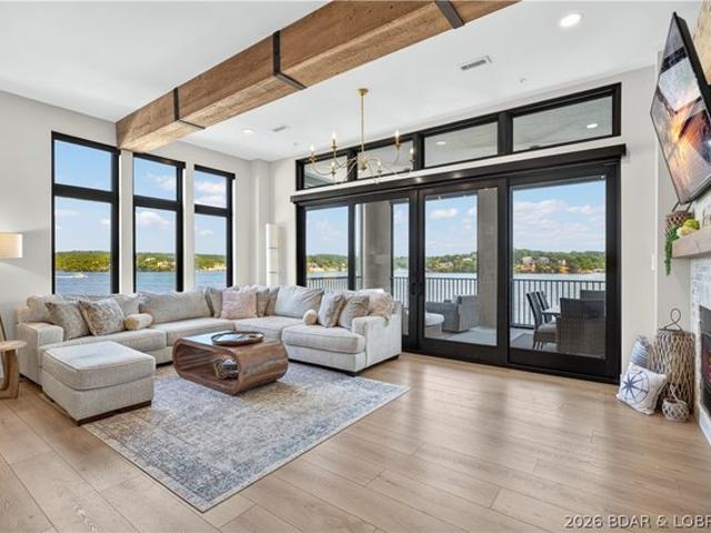 Condo for sale in Sunrise Beach, Missouri