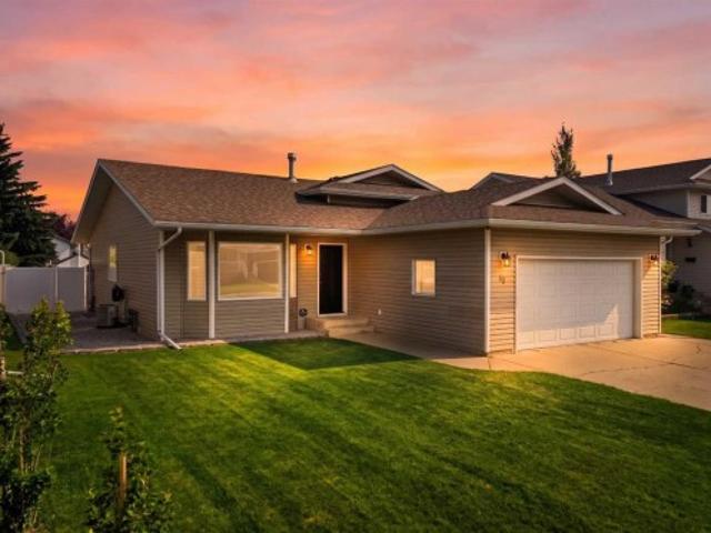 House for sale in Alberta