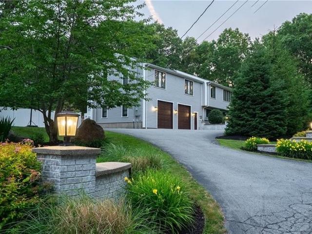 House for sale in Tiverton, Newport County