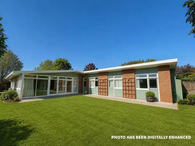 House for sale in Chaslands, Canterbury