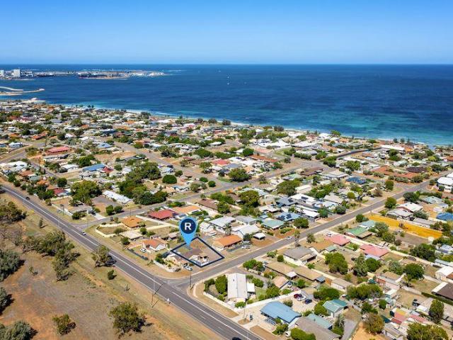 Duplex for sale in Beresford, Western Australia