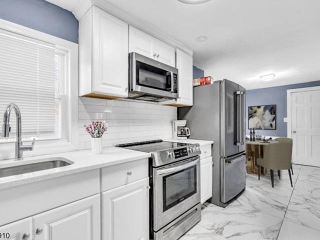 House for sale in Glen Gardner, New Jersey