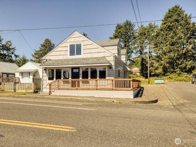 House for sale in Moclips, Washington