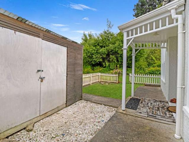 House for sale in Otakou