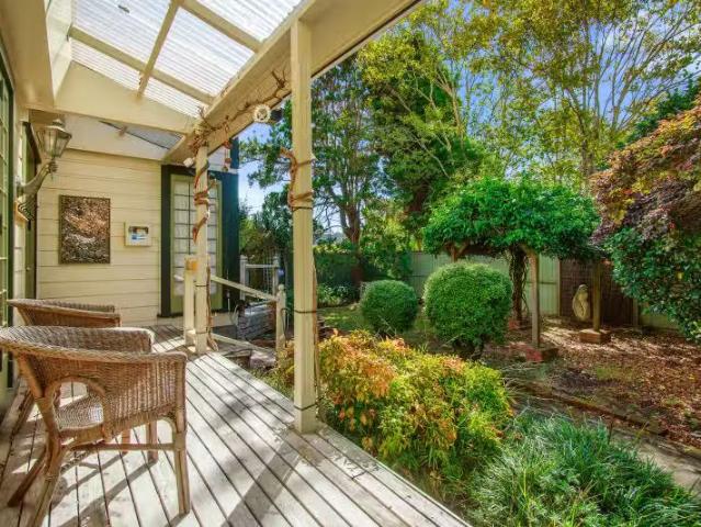 House for sale in Days Bay, Wellington