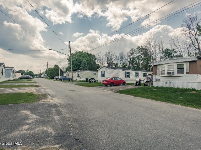 Commercial for sale in Champlain
