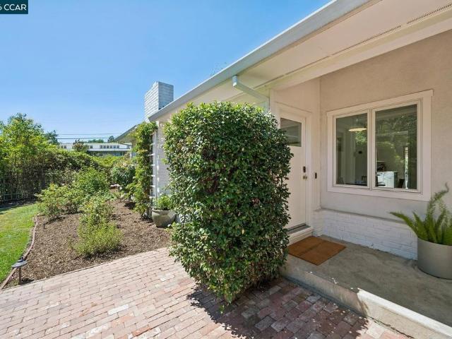 House for sale in Lafayette, California