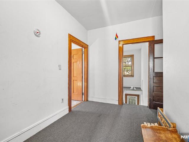 Condo for sale in Bloomfield, New Jersey