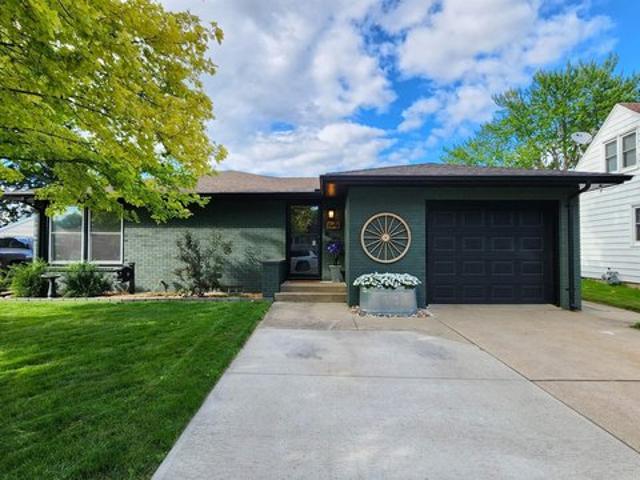 House for sale in Cerro Gordo, Iowa
