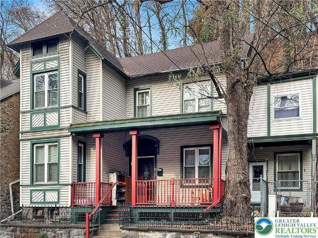 House for sale in Easton, Pennsylvania