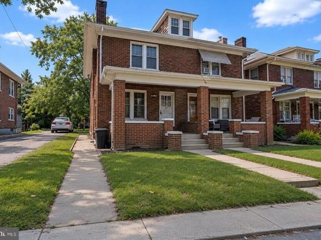 Townhouse for sale in York, York County