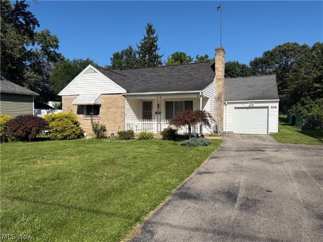 House for sale in Columbiana, Ohio