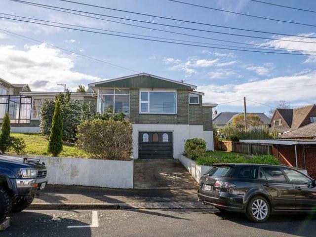 House for rent in Otakou