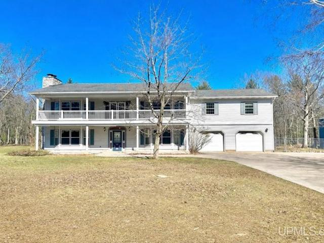 House for sale in Marquette, Michigan