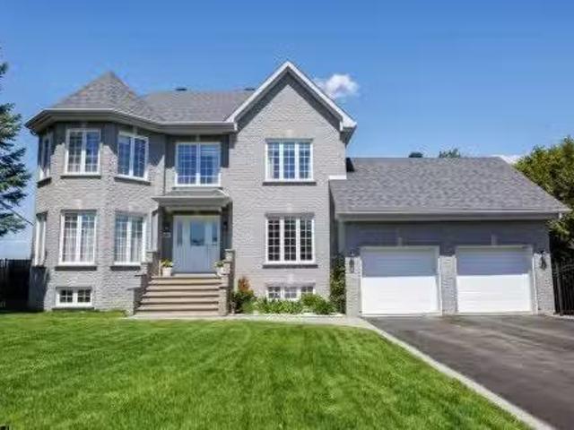 House for sale in Notre-Dame-de-l'Île-Perrot, Montérégie