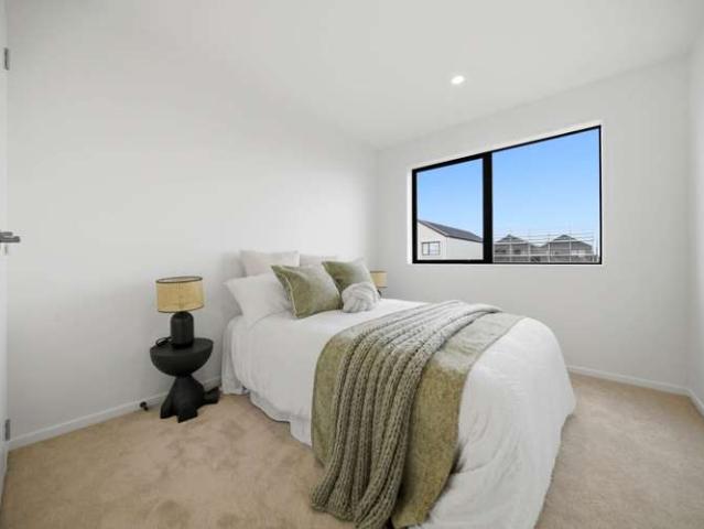 House for sale in Paremoremo