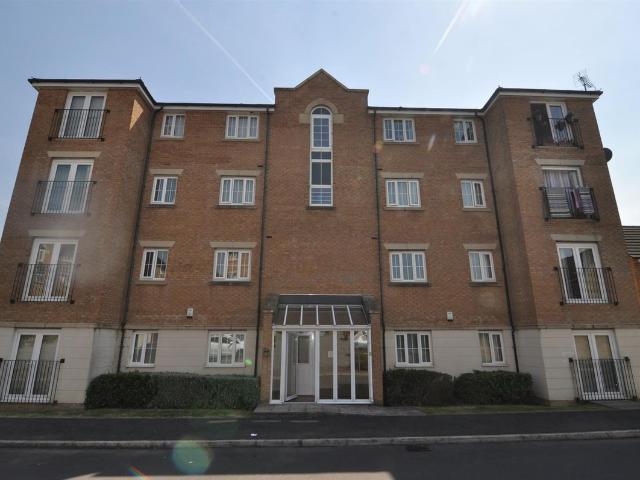 Apartment for rent in Allerton, West Yorkshire