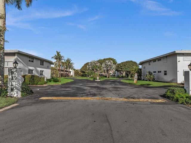 Condo for sale in Boca Raton, Florida