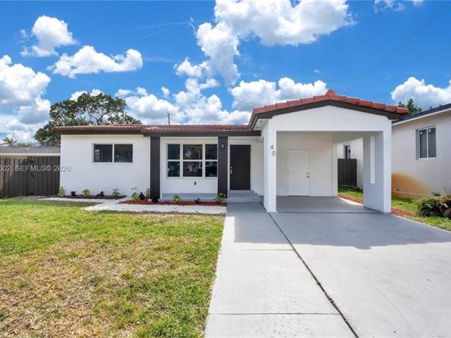 House for sale in Dania, Florida