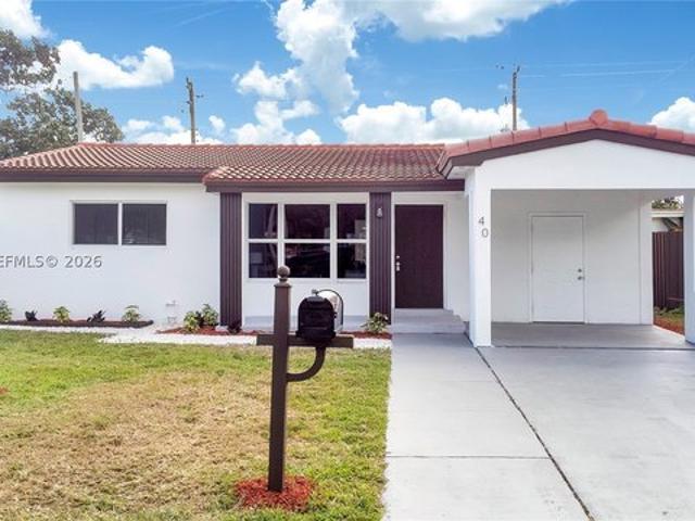 House for sale in Dania, Florida