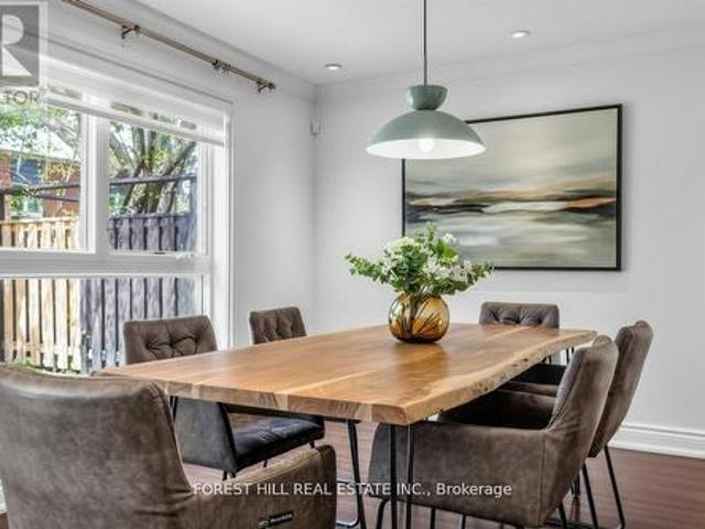 Townhouse for sale in Woburn, Ontario