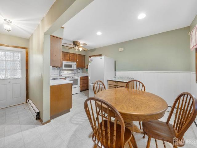House for sale in Avenel, New Jersey
