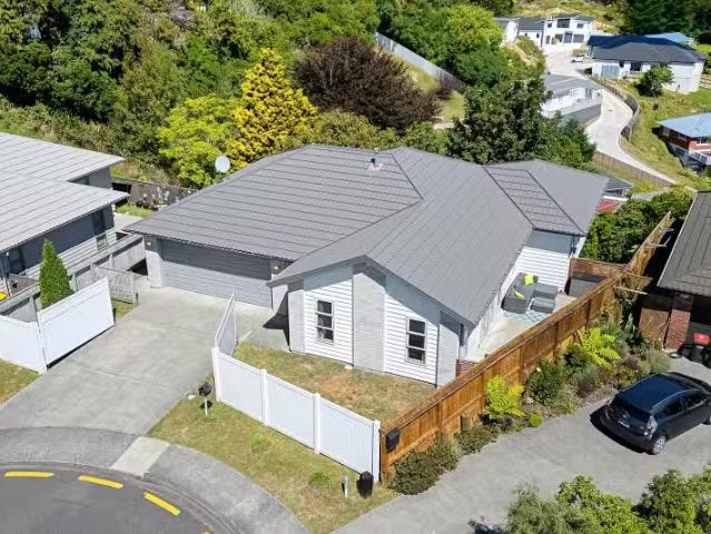 House for sale in Days Bay, Wellington