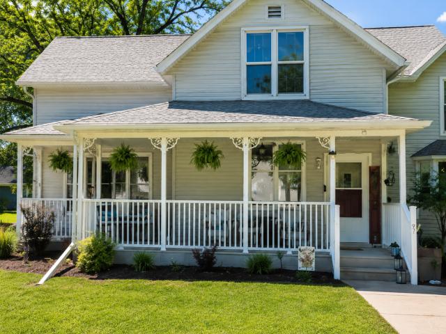 House for sale in Kenyon, Minnesota
