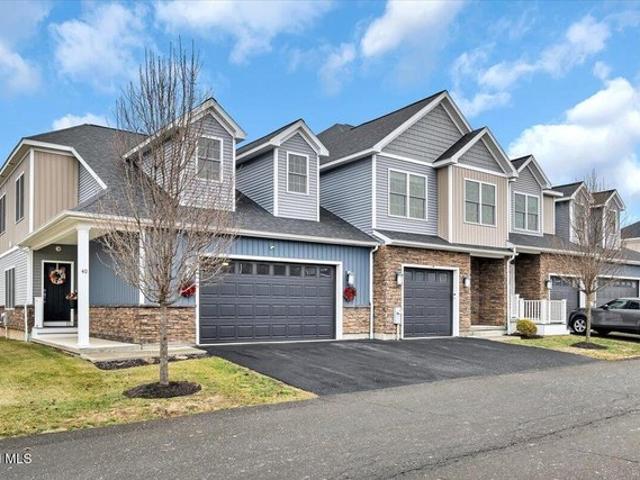Townhouse for sale in Troy, New York