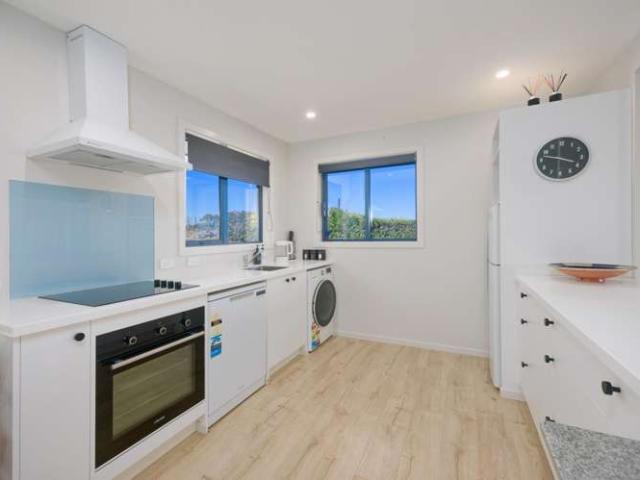 Property for sale in Marlborough