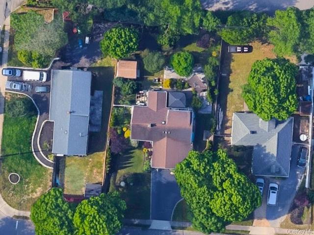 House for sale in Bohemia, New York