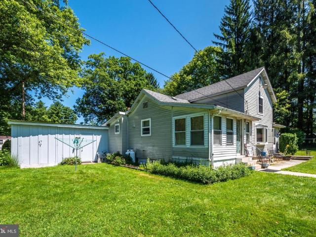 House for sale in Garrett, Maryland
