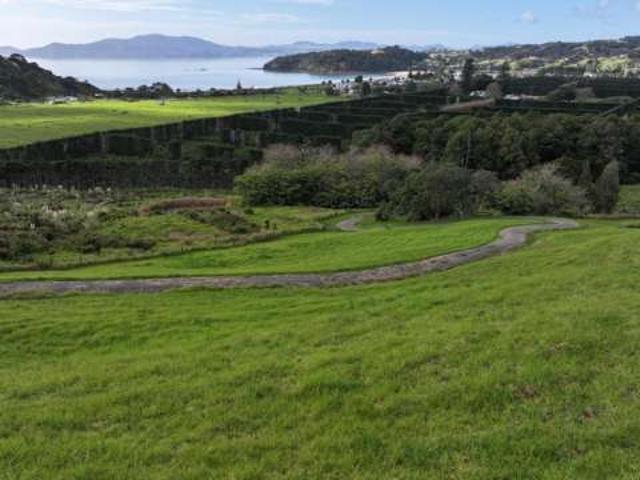 Property for sale in Fairburn, Northland