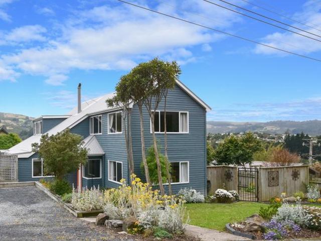 House for rent in Otakou