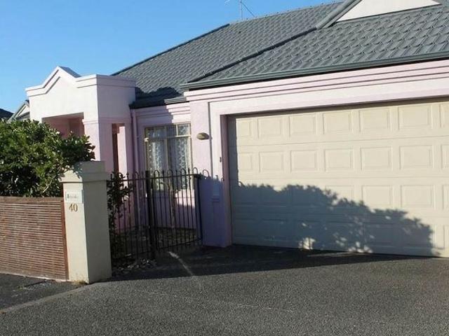 House for rent in Blockhouse Bay, Oroua County