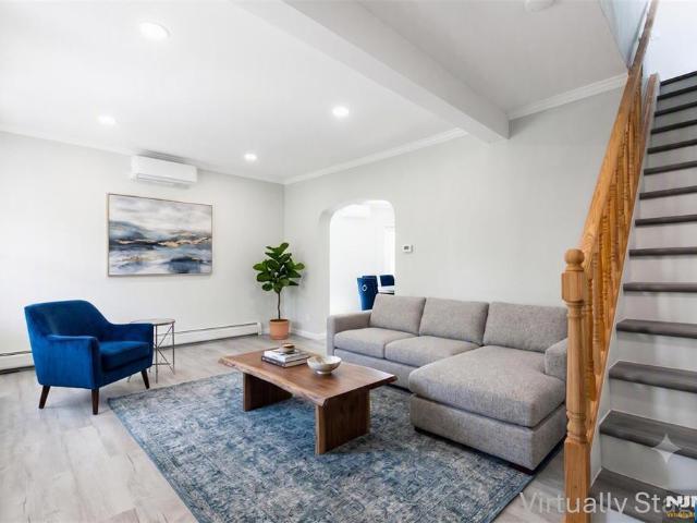 House for sale in Ridgefield Park, New Jersey