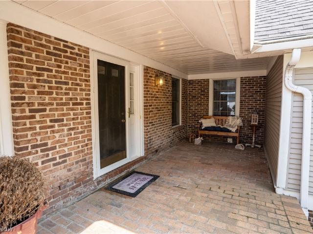 Condo for sale in Poland, Ohio