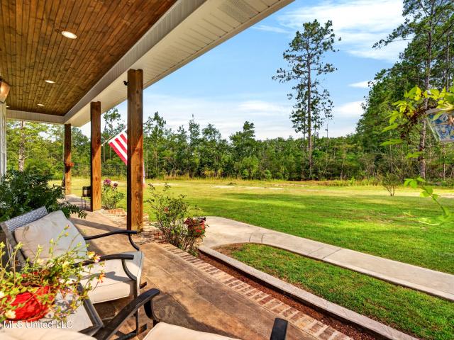 House for sale in Carriere, Mississippi