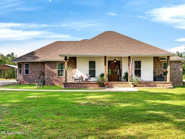 House for sale in Carriere, Mississippi