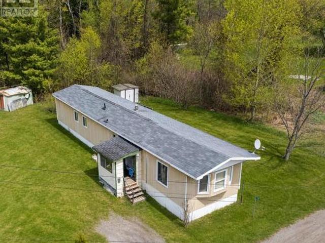 House for sale in Renfrew, Ontario