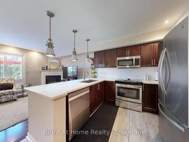 Townhouse for sale in Durham, Ontario