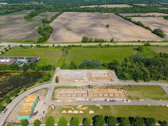 Land for sale in Lindenhurst, Illinois