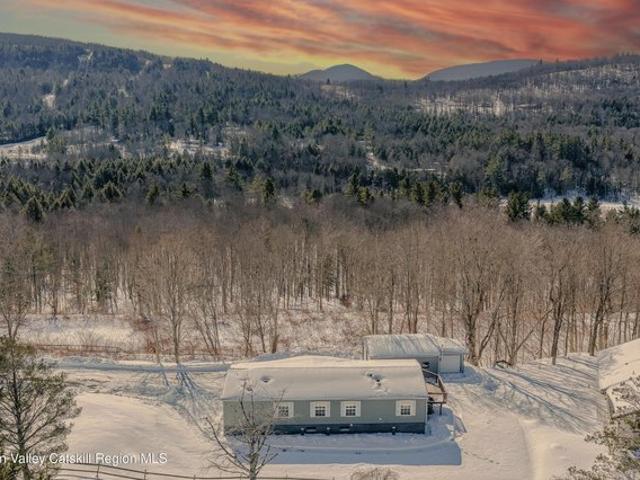 House for sale in East Jewett, New York