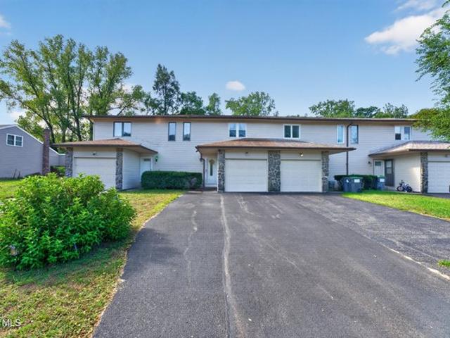 Townhouse for sale in City of Albany, Albany County