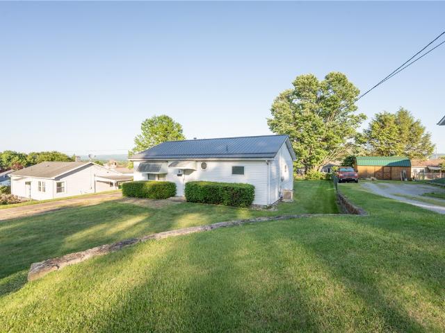 House for sale in Latrobe, Pennsylvania