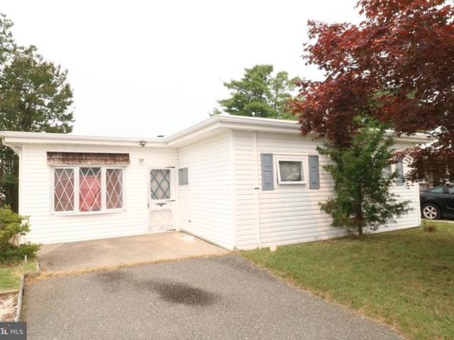 House for sale in Tuckerton, New Jersey