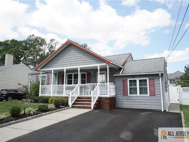 House for sale in Avenel, New Jersey