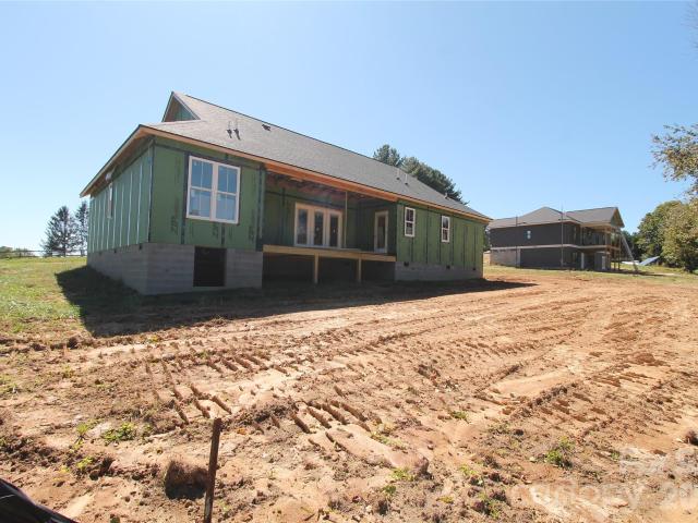House for sale in Edneyville, Hendersonville